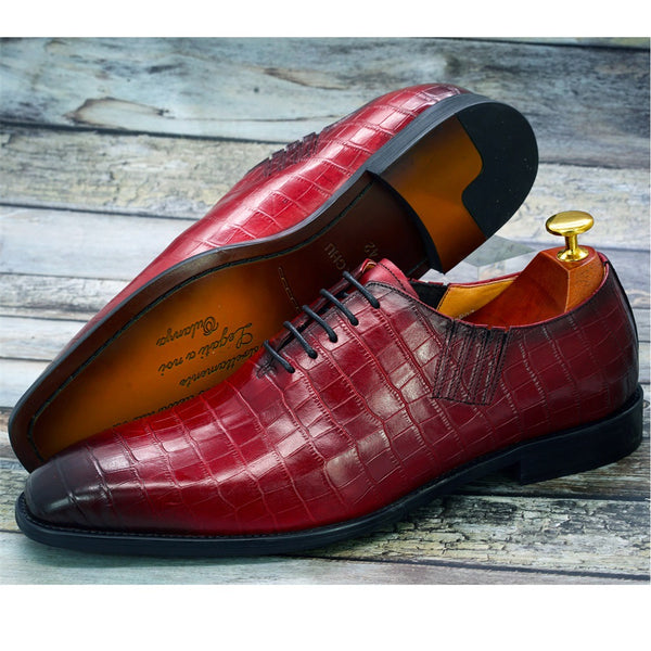 Zapatos Formales de Cuero con Patrón de Pez Grabado