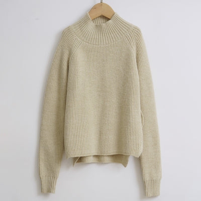 Polera Acolchada de Cuello Alto para Niños - Image 3
