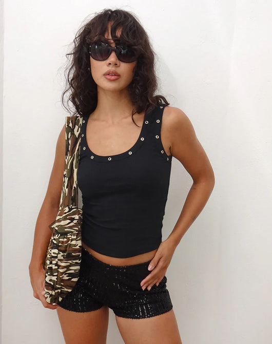 Camiseta Ajustada Picante para Mujer con Tirantes Finos - Image 6