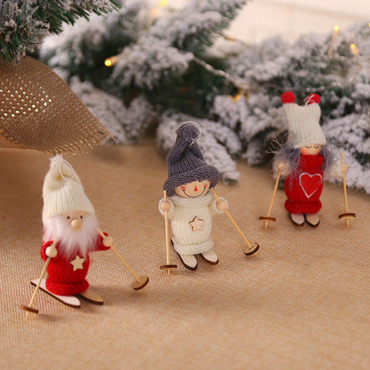 Muñeco Esquiador Navideño de Madera Artesanal - Image 9