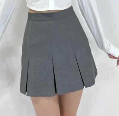 Blusa Blanca Plisada Ajustada para Mujer - Image 6