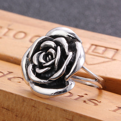 Anillo de Plata 925 Tallado Tridimensional con Diseño Vintage y Rosa Natural - Image 3