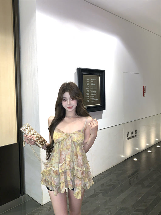 Camiseta Floral con Volantes Elegante y Sensual - Image 8