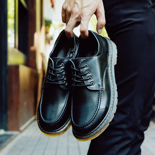 Zapatos Casuales de Cuero Británico con Detalle Artesanal - Estilo Low Top