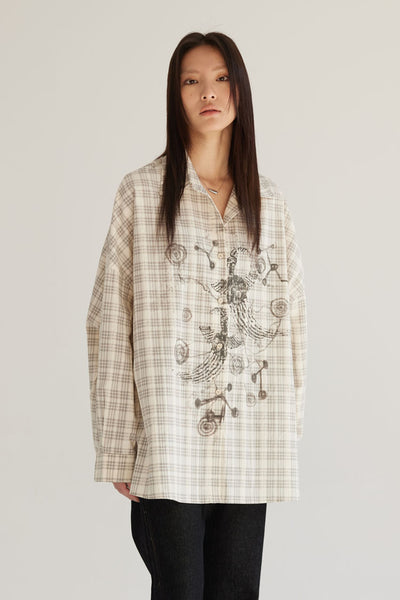 Camisa Cuadriculada Beige Oversized con Protección Solar para Mujer - Image 8