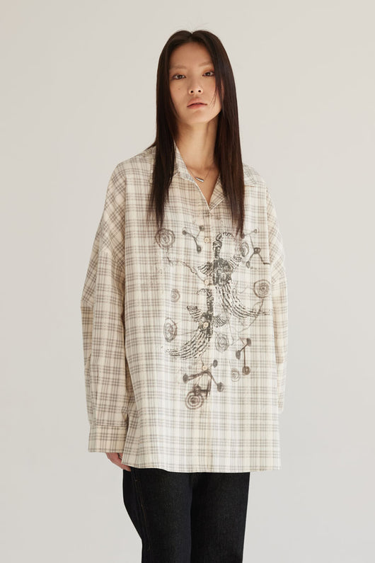 Camisa Cuadriculada Beige Oversized con Protección Solar para Mujer - Image 8