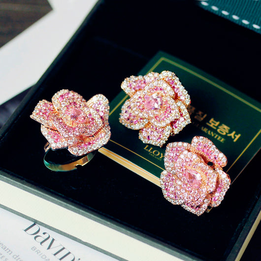 Anillo Rosa Tridimensional en Piedras Preciosas - Diseño Industrial - Image 5