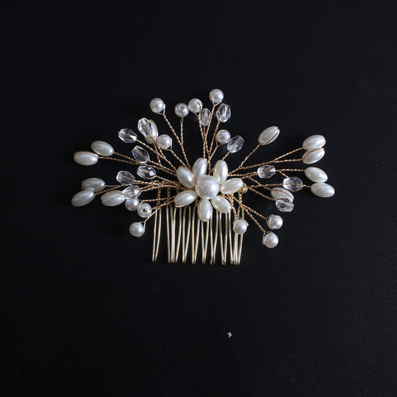 Pente Nupcial de Cristal e Pérolas Coreanas - Acessório Artesanal para Noiva