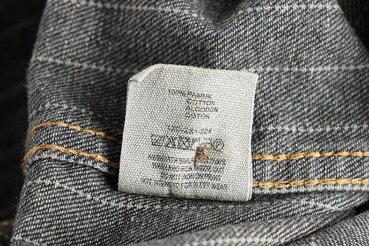 Camisa Denim Retro Británica a Rayas Negras y Grises para Hombre - Image 7