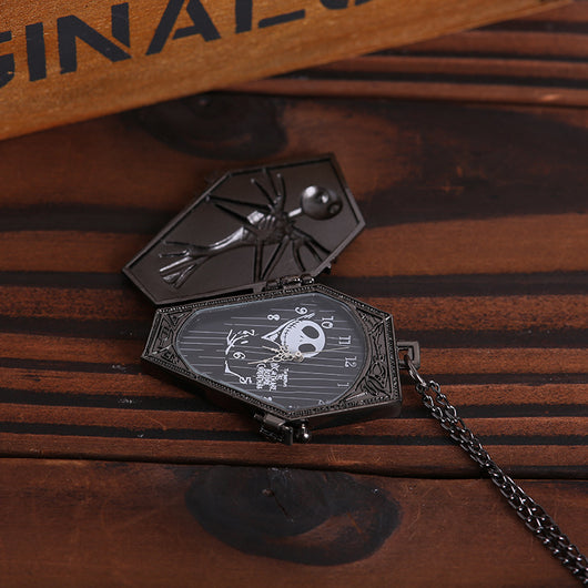 Reloj de Bolsillo Calavera Gótico Cadena Plateada Negro - Image 4
