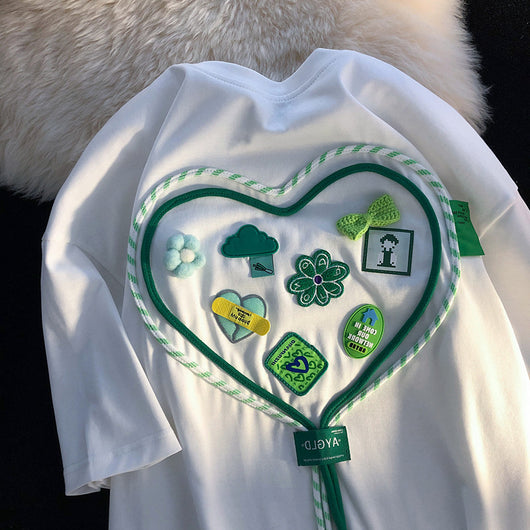 Playera Femenina Manga Corta con Diseño de Corazón - Image 6