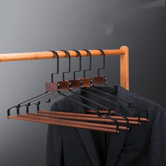 Perchero de Lujo Minimalista con Hombros Anchos en Hierro y Madera - Image 3