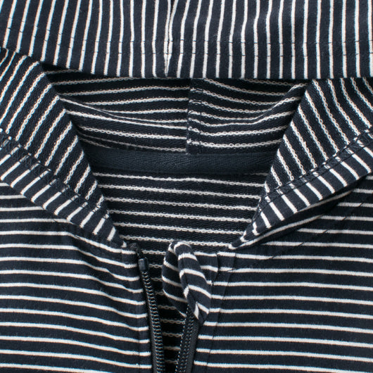 Cardigan Deportivo a Rayas para Niño - Versátil y Cómodo - Image 3