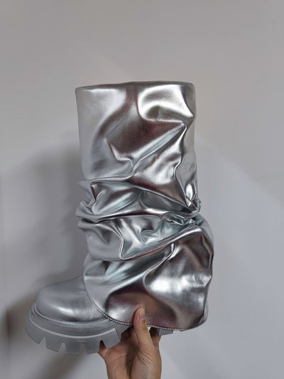 Botas Mujer de Caña Redonda con Base Reforzada y Pliegues - Image 9