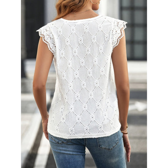 Blusa Elegante con Cuello de Encaje y Mangas Cortas
