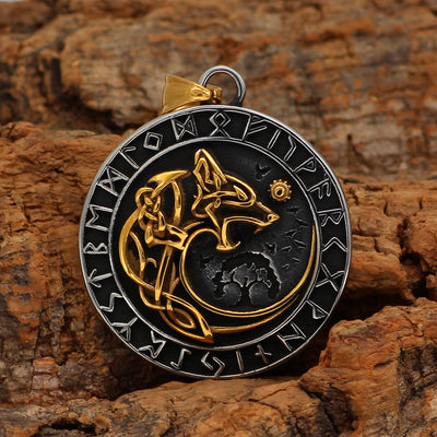 Collar Colgante Cabeza de Lobo Viking con Runas Nórdicas para Hombre - Image 17