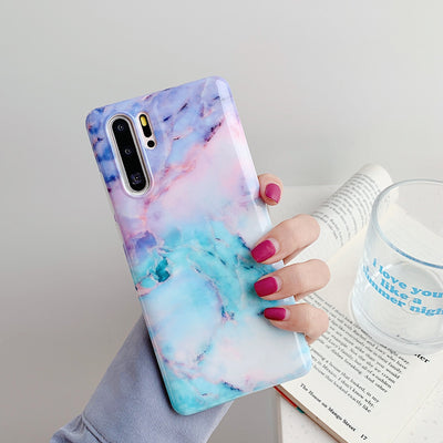 Funda para celular con patrón mármol degradado - Image 8
