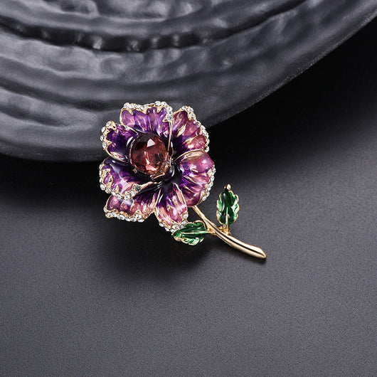 Broche Floral de Cristales Brillantes Diseño Premium