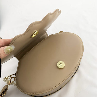 Bolsa Mensajera Minimalista para Mujer - Bandolera de Concha - Image 18