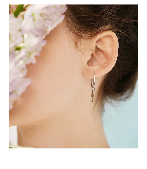 Aretes de Plata 925 Pequeños - Elegancia Minimalista