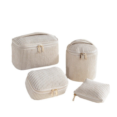 Juego de Bolsas de Viaje para Maquillaje de Franela - Set de 4 Piezas - Image 4