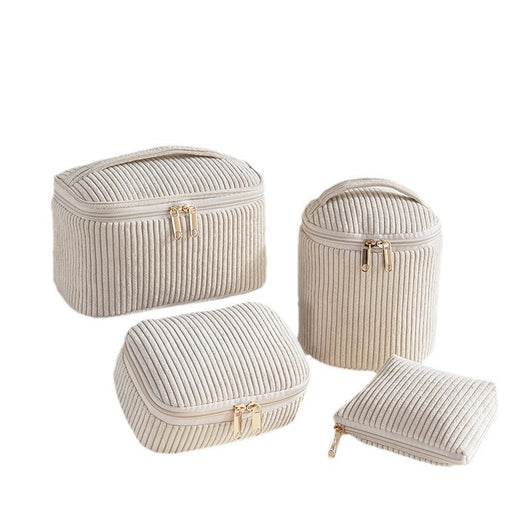 Juego de Bolsas de Viaje para Maquillaje de Franela - Set de 4 Piezas - Image 4