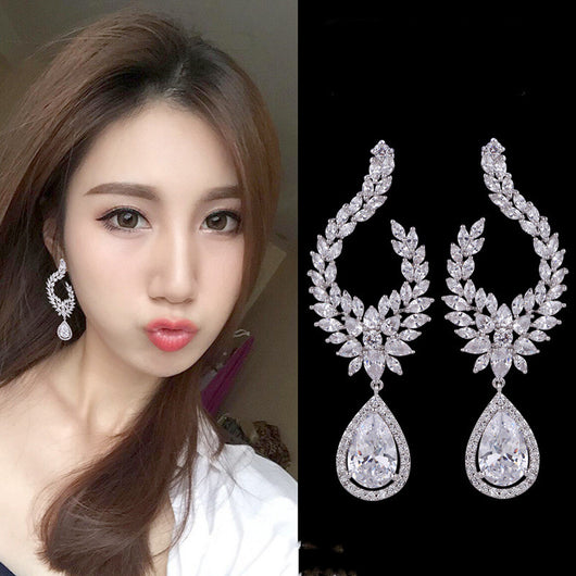 Aretes Largos de Plata Esterlina 925 con Diamantes Completos