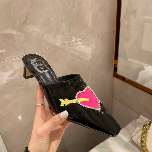 Pantuflas de Tacón Grueso con Punta Cuadrada y Detalles de Cristal