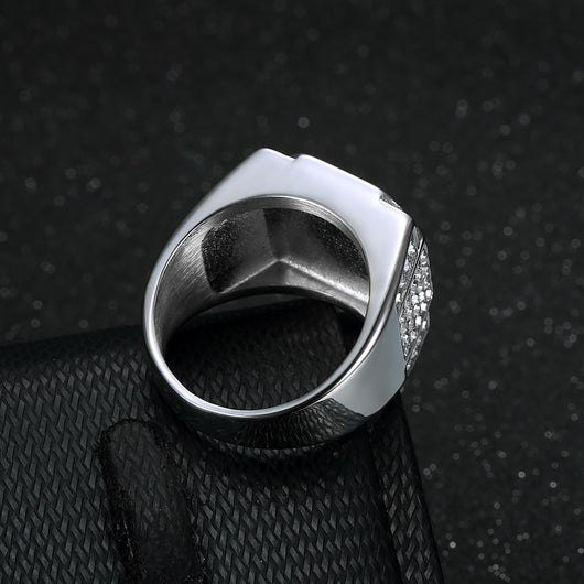 Anillo de Acero Titanio Chapado en Oro con Cristales para Hombre - Image 4