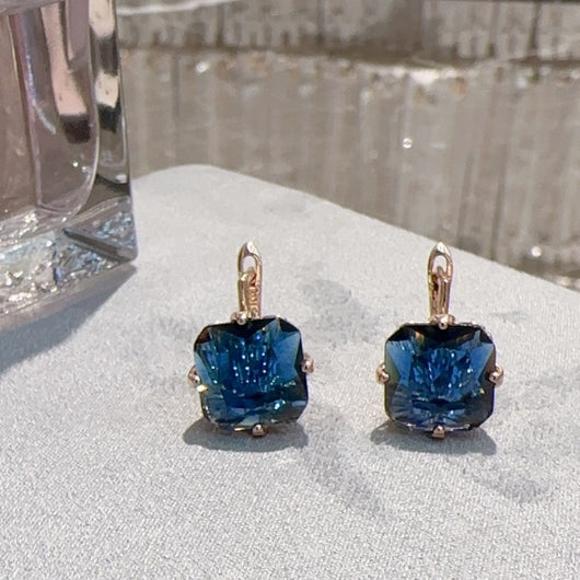 Conjunto de Aretes y Collar de Zafiro Elegante - Image 7