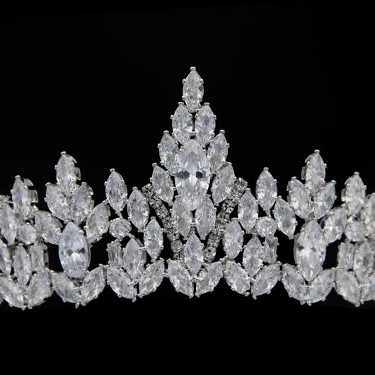 Corona Nupcial Elegante Europeo-Americana - Image 9