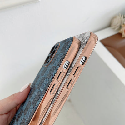 Funda de Cuero Galvanizada con Textura Cuadros para Celular - Image 13
