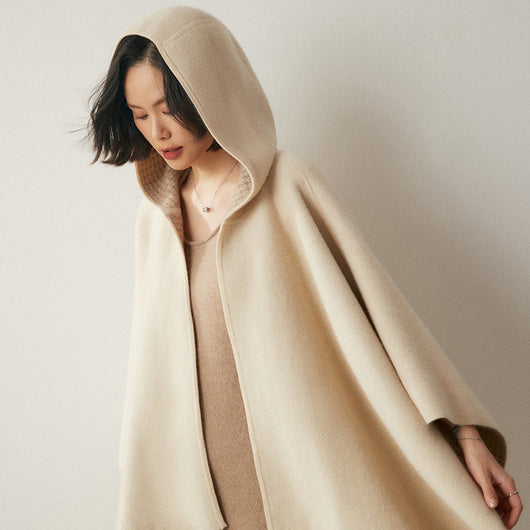 Capa Poncho con Capucha y Aislamiento de Aire Engrosado - Image 2