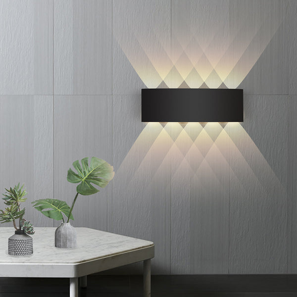 Lámpara LED de Pared Impermeable para Exterior e Interior