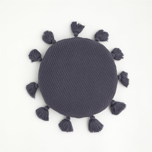 Cojín Nórdico con Borlas para Cama, Sofá y Mesita de Noche - Image 9