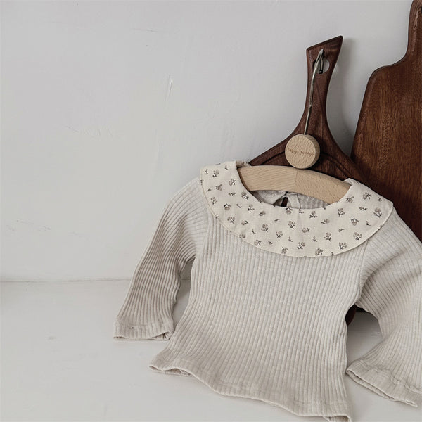 Blusa Infantil de Manga Larga con Cuello Volante y Estampado Floral