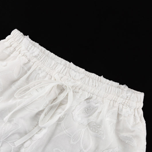 Conjunto Transparente con Bordados y Short de Talle Alto - Image 17