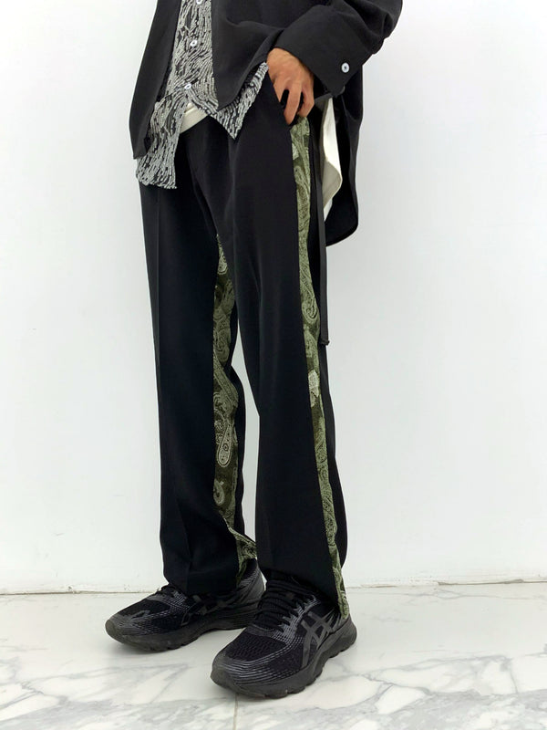 Pantalón Otoño-Invierno con Detalle Floral Lateral y Cintura Ajustada