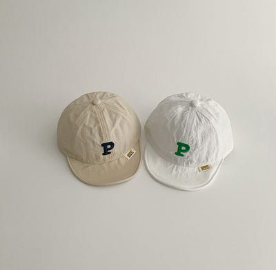 Gorra Infantil con Protección Solar - Diseño Alfabeto - Image 21