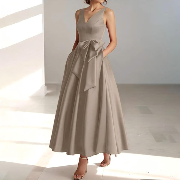 Vestido Escote V Realzador de Silueta para Fiestas y Uso Diario