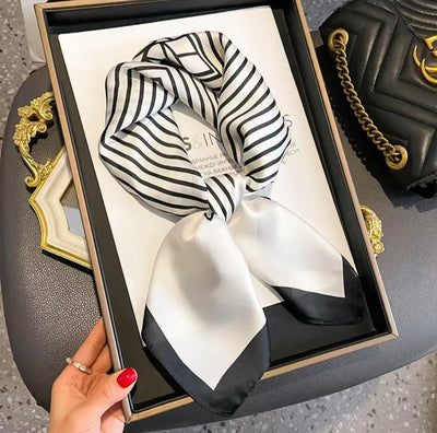 Pañuelo de Seda Cuadrado Versátil para Mujer - Image 10