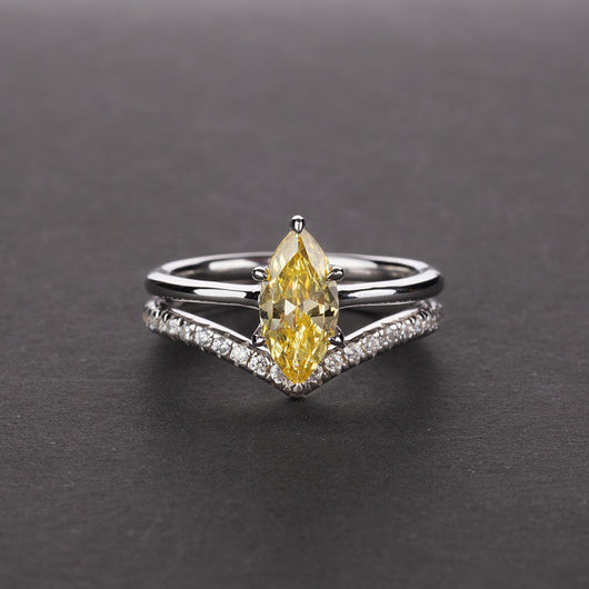 Anillo Ojo de Caballo con Zafiro Artificial en Plata - Image 13