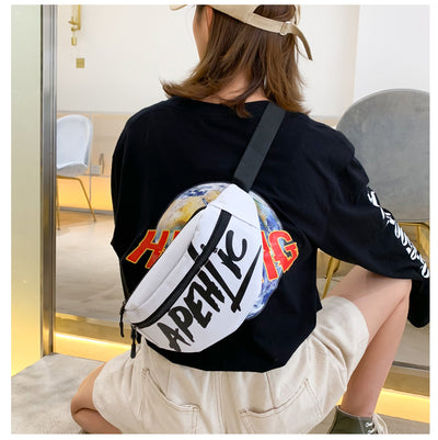 Bolso Bandolera Pequeño con Letras Estampadas en Nylon - Image 14