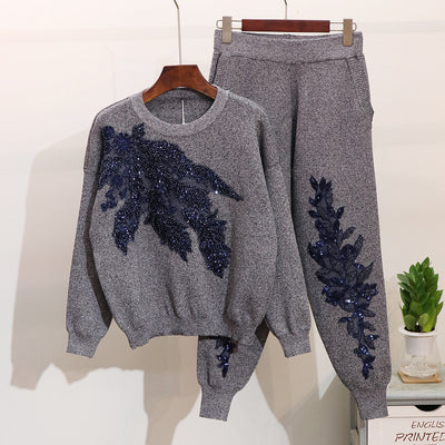 Conjunto de Dos Piezas Tejido con Flores Bordadas y Lentejuelas - Image 2