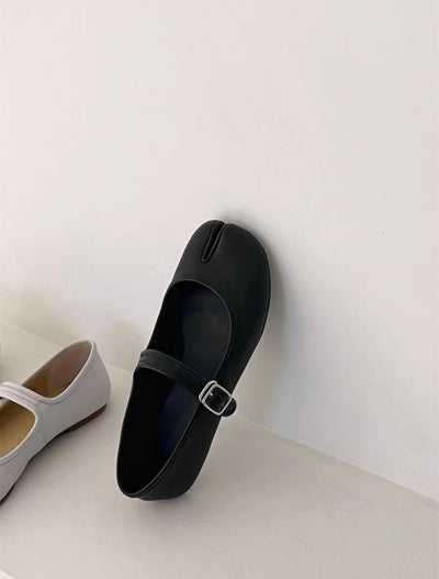 Zapatos Tabi con Hebilla Retro Negro para Mujer - Image 12