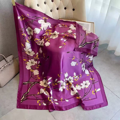 Pañuelo de Seda Estampado Exótico Multiusos - Image 4
