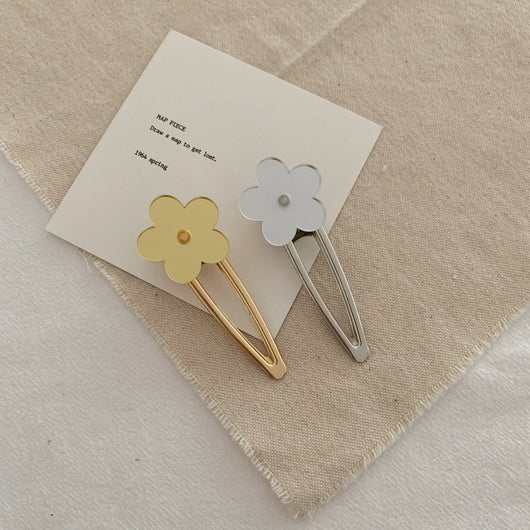Pasador Floral con Corazón - Clip Romántico para Flequillo - Image 11