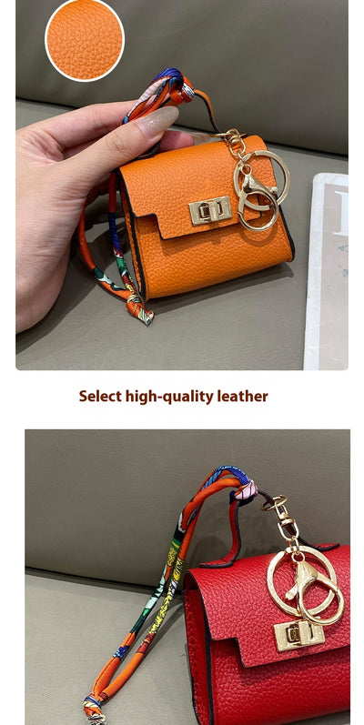 Bolsa Colgante Minimalista de Lujo en Plástico - Image 18