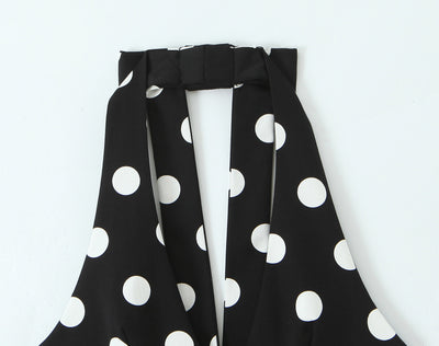 Blusa Elegante con Lunares y Escote Halter - Image 10