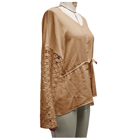 Blusa Larga de Gasa con Botones y Detalles Calados - Image 9